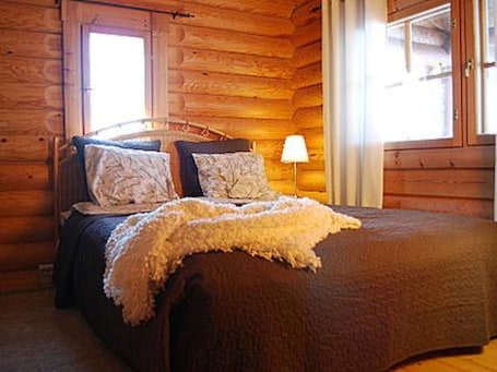 2 bedrooms. Villiruusu by Interhome