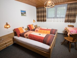 3 bedrooms, internet