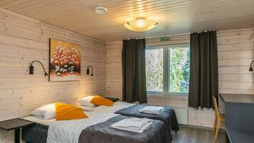 4 makuuhuonetta, internet