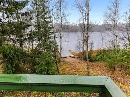 Property grounds. Vacation home Mirus by Interhome