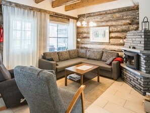 Televisio, takka, DVD-soitin