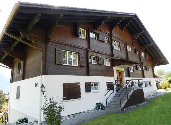Exterior - Apartment Fink by Interhome (Zweisimmen)