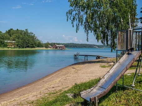 Beach. Nokikana 7 by Interhome