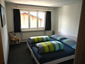 2 bedrooms, Internet