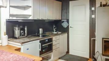 Fridge, microwave, cookware/dishes/utensils