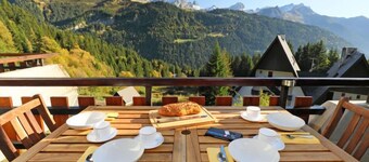 Anémone 2/16 by Interhome