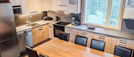 Fridge, microwave, dishwasher, highchair