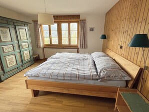 3 chambres, accès à Internet