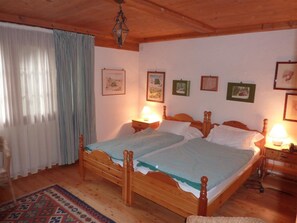 3 chambres, accĂšs Internet