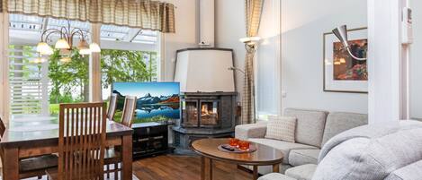 テレビ、DVD プレーヤー