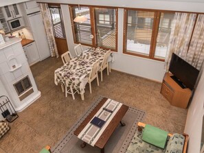 Dining - Karhunvartijan linna b14 by Interhome (Kuusamo)