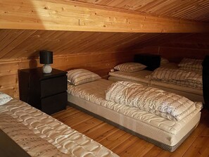 4 chambres, accès à Internet