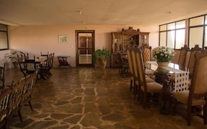 Interior - Coesa Hoteis (Casa Branca)