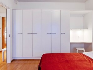 3 bedrooms