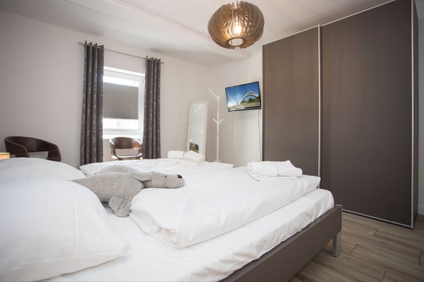 2 bedrooms, internet