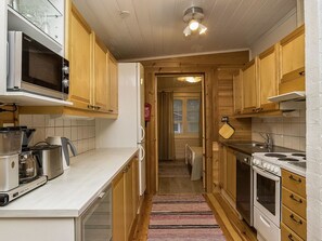 Fridge, microwave, dishwasher, highchair