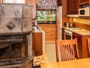 Fridge, microwave, dishwasher, highchair