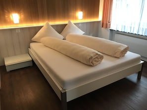 2 Schlafzimmer, Internetzugang