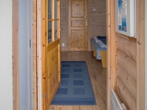 Inside other - Vaeltajankulma huoneisto 3 by Interhome (Ylläsjärvi)