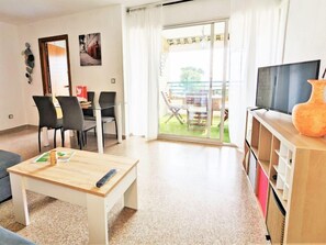 Interior - Coblanca XVI by Interhome (Benidorm)