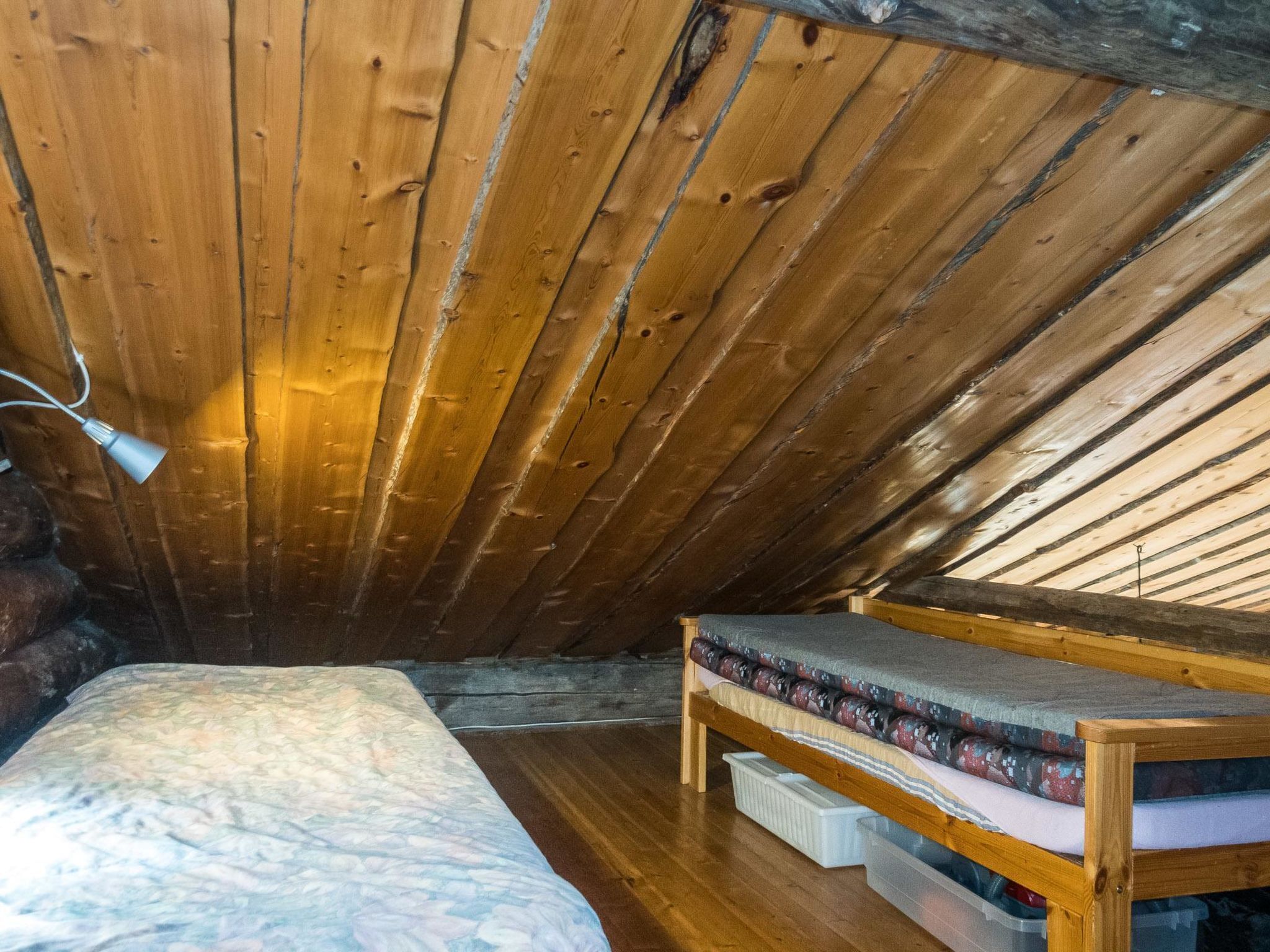 1 多间卧室、上网接入