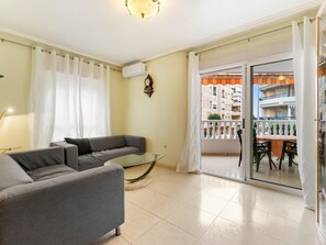 TV, DVD player - Edificio Las Americas by Interhome (Guardamar del Segura)