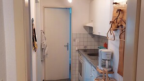 Uklassifisert bilde, 3 av 13, knapp