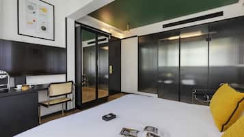 Deluxe kamer, 1 twee- of 2 eenpersoonsbedden | Lakens van Egyptisch katoen, luxe beddengoed, geluiddichte muren