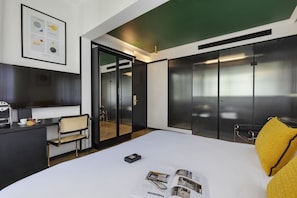 Egyptian cotton sheets, premium bedding, soundproofing - Theodor Rothschild Tel-Aviv (Tel Aviv)