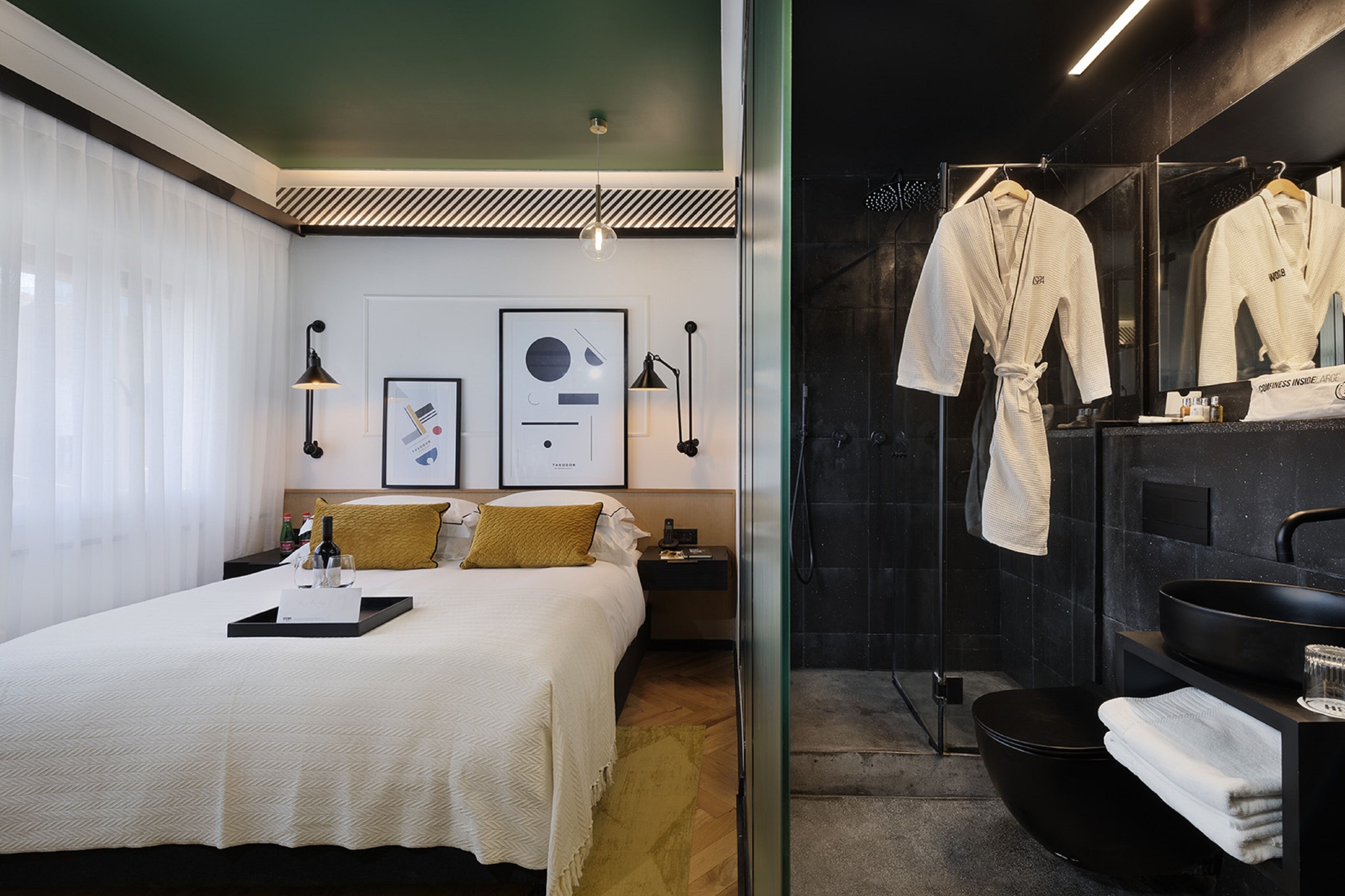 Egyptian cotton sheets, premium bedding, soundproofing