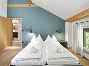 2 bedrooms, Internet