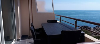 T2 vista mare climatizzata, WIFI, piscina e parcheggio
