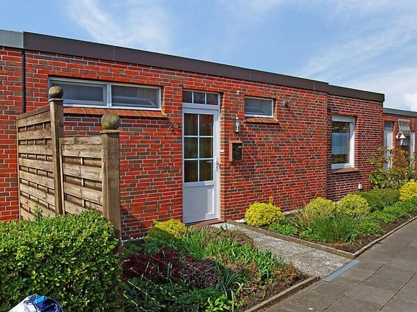 Exterior - Seefalke by Interhome (Norddeich)