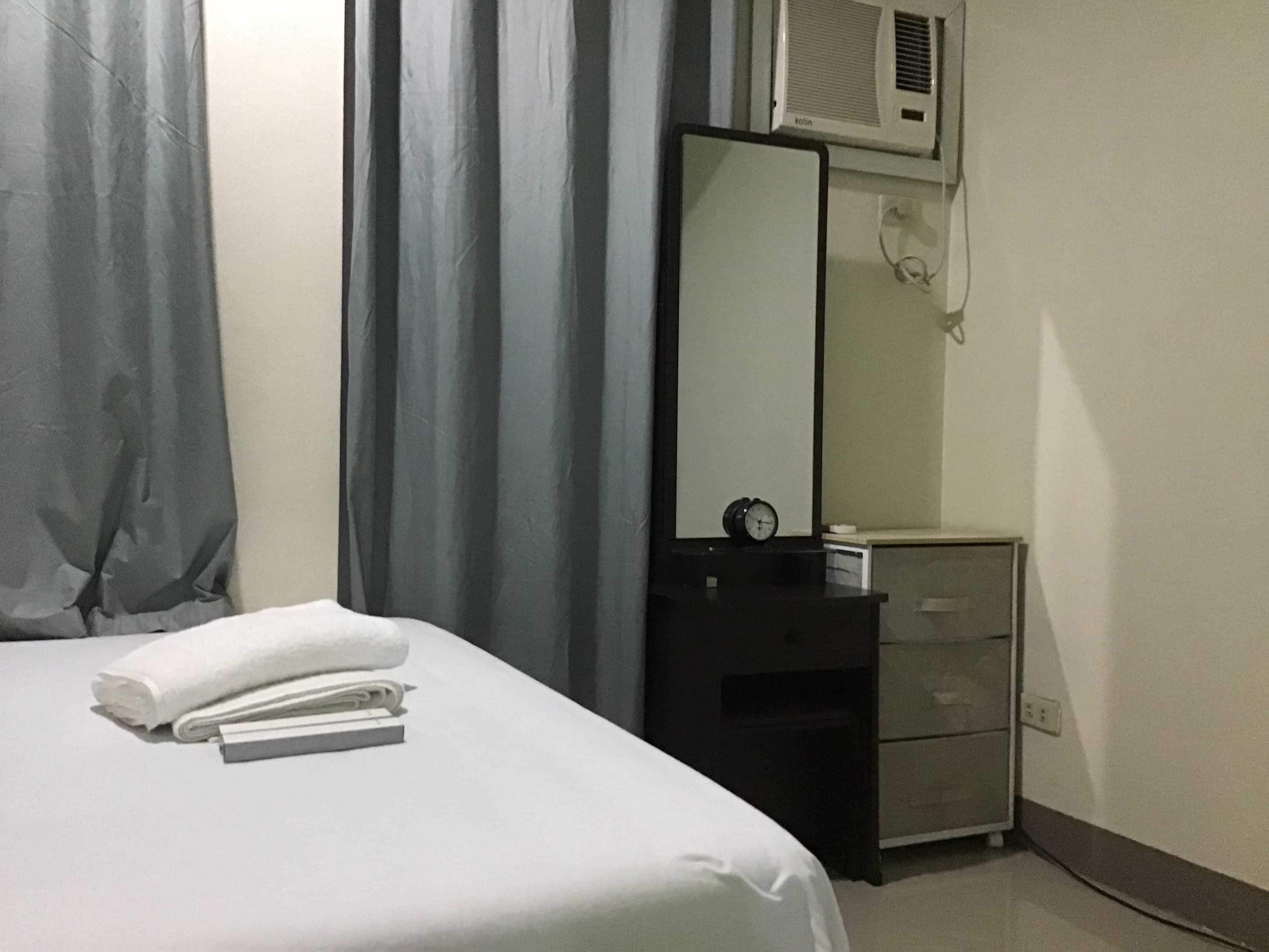 1 室のベッドルーム、WiFi