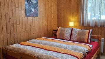 2 bedrooms, internet