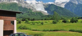 Les Pelarnys by Interhome