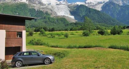 Les Pelarnys by Interhome