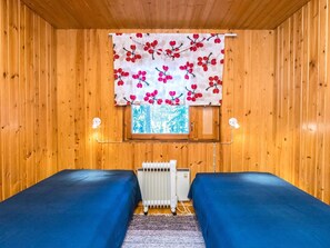 2 bedrooms