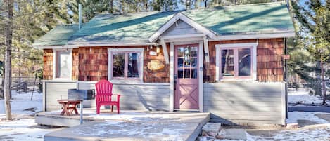 المنطقة المحيطة بالمنشأة