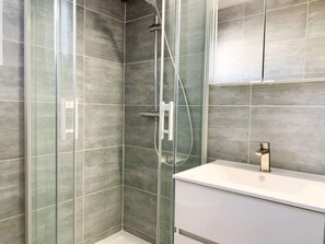 Bathroom - Les Andalouses by Interhome (Cap d'Agde)