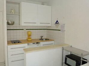Refrigerador, microondas, horno y tostadora 