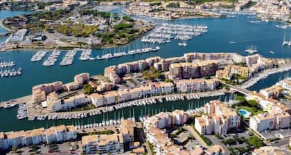 Les Cristallines by Interhome