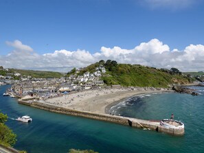 Beach nearby - Rock Towers by Interhome (Looe)