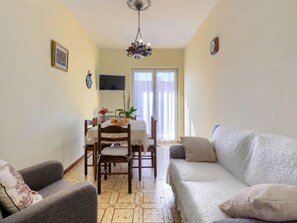 TV - Apartment Ivanka by Interhome (Porec)