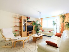TV, DVD player