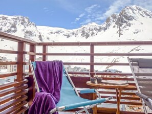 Property grounds - Le Curling B (Val Claret) by Interhome (Tignes)