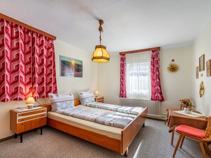 3 bedrooms