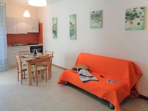 TV - Green Marine, Palme, Ismare by Interhome (Silvi Marina)