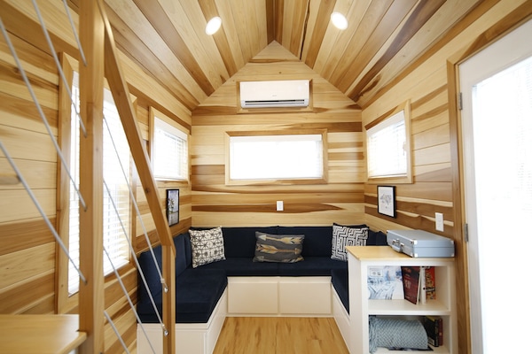The Scuppernong | Living area