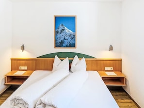 2 bedrooms, Internet